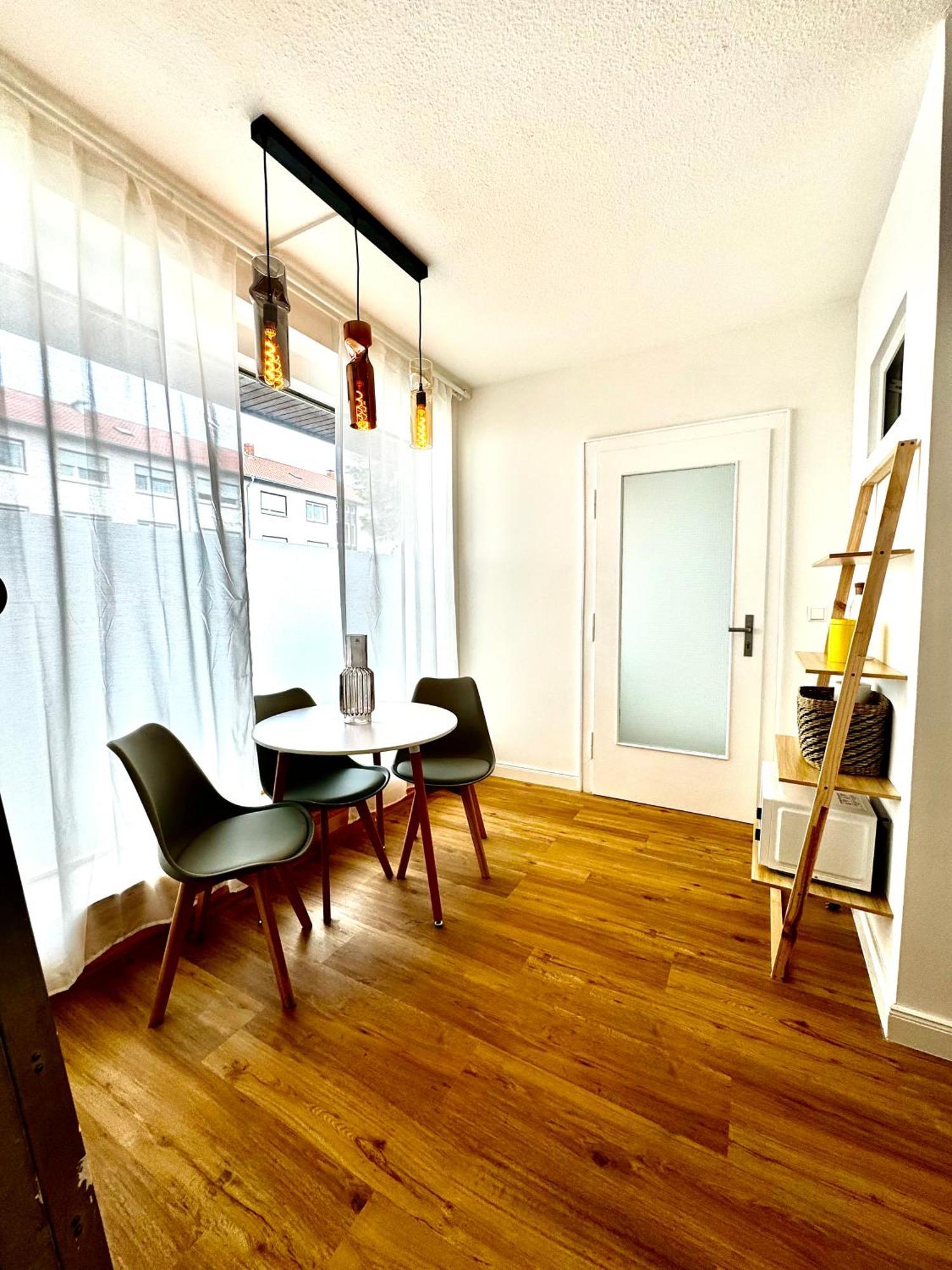 Room107 Im Herzen Von Ma Seckenheim مانهايم المظهر الخارجي الصورة